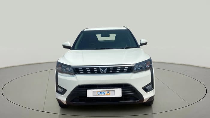 2023 Mahindra XUV300 W6 1.5 Diesel, Diesel, Manual, 20,753 km, Front