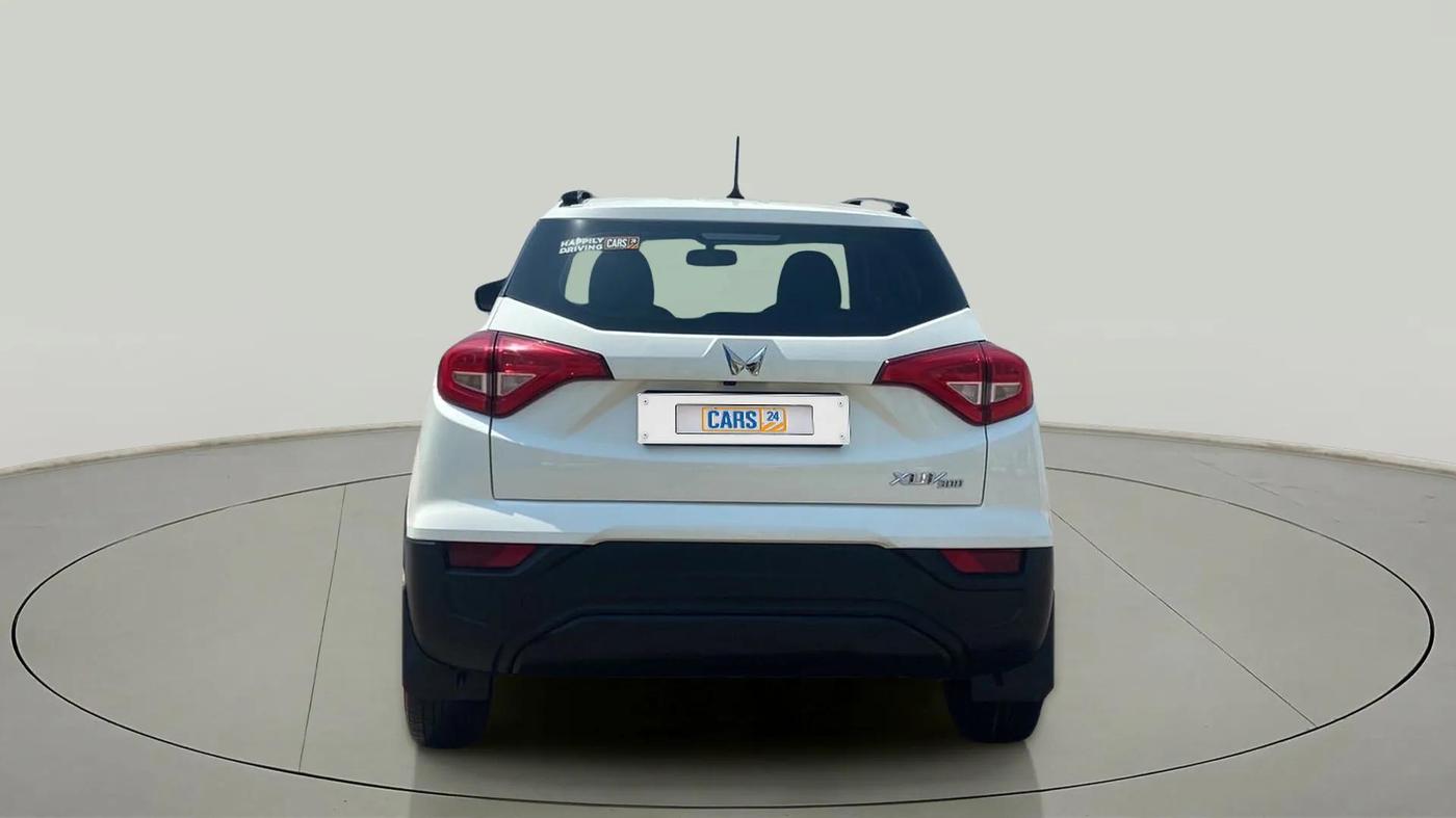 2023 Mahindra XUV300 W6 1.5 Diesel, Diesel, Manual, 20,753 km, Back/Rear