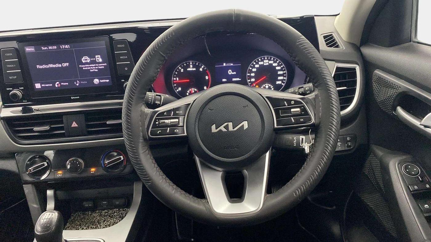 2021 KIA SELTOS HTK 1.5 DIESEL, Diesel, Manual, 29,590 km, Steering Wheel Close Up
