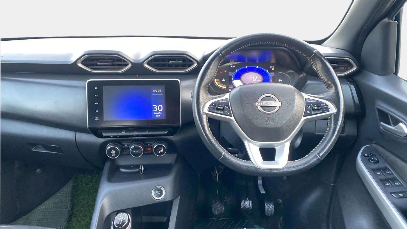 2022 Nissan MAGNITE XV PREMIUM, Petrol, Manual, 32,488 km, Air Conditioner