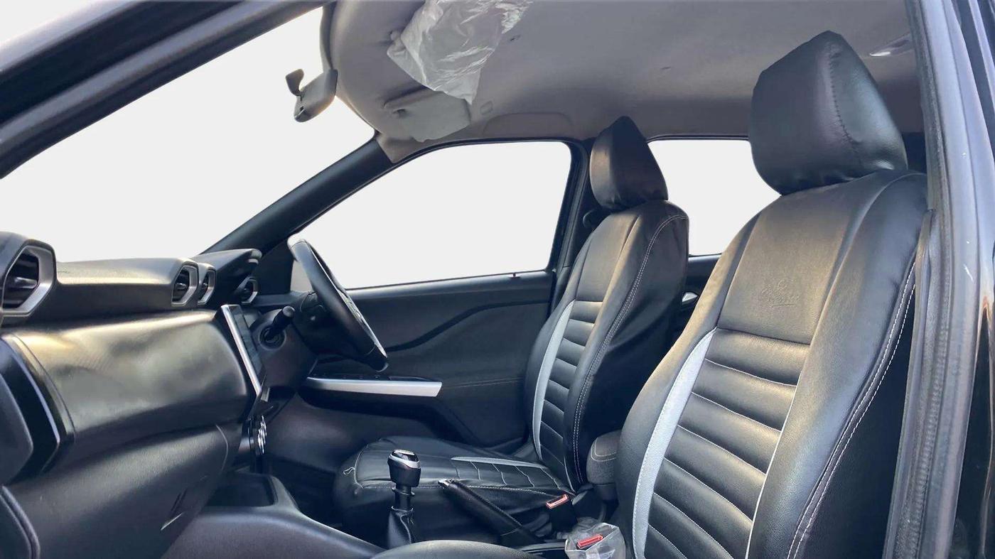 2022 Nissan MAGNITE XV PREMIUM, Petrol, Manual, 32,488 km, Right Side Front Door Cabin