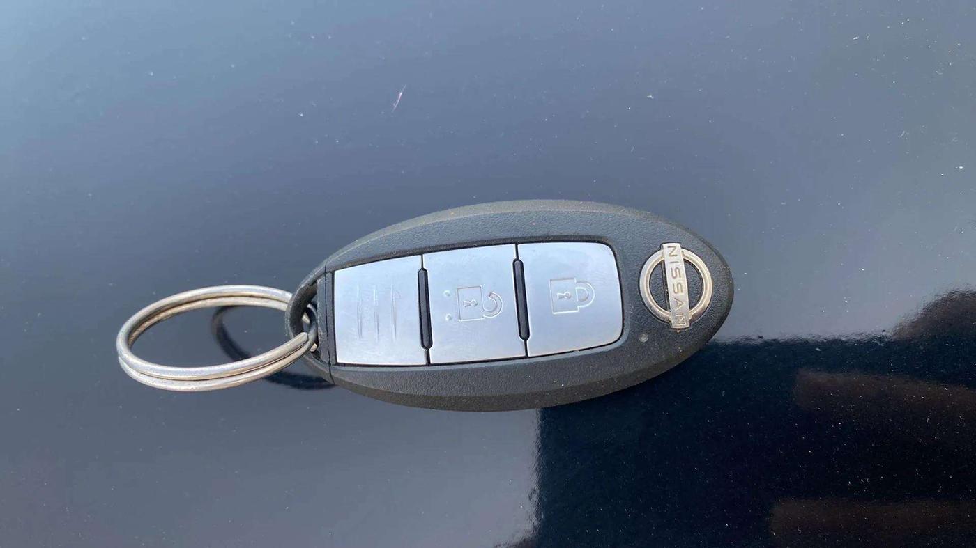 2022 Nissan MAGNITE XV PREMIUM, Petrol, Manual, 32,488 km, Key Close Up