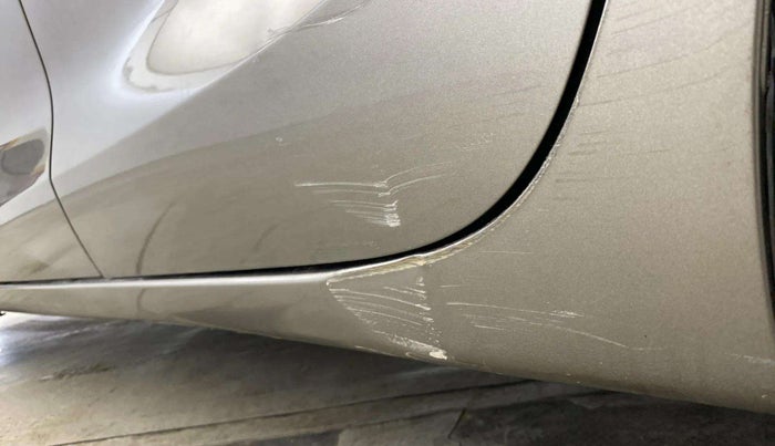 2018 Maruti Swift VXI, Petrol, Manual, 81,508 km, Left running board - Slightly dented