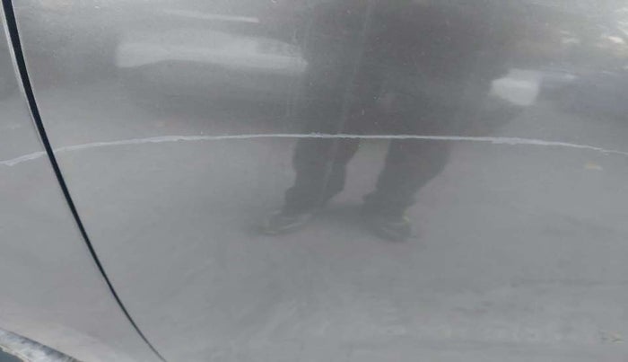 2018 Maruti Swift VXI, Petrol, Manual, 81,508 km, Front passenger door - Minor scratches