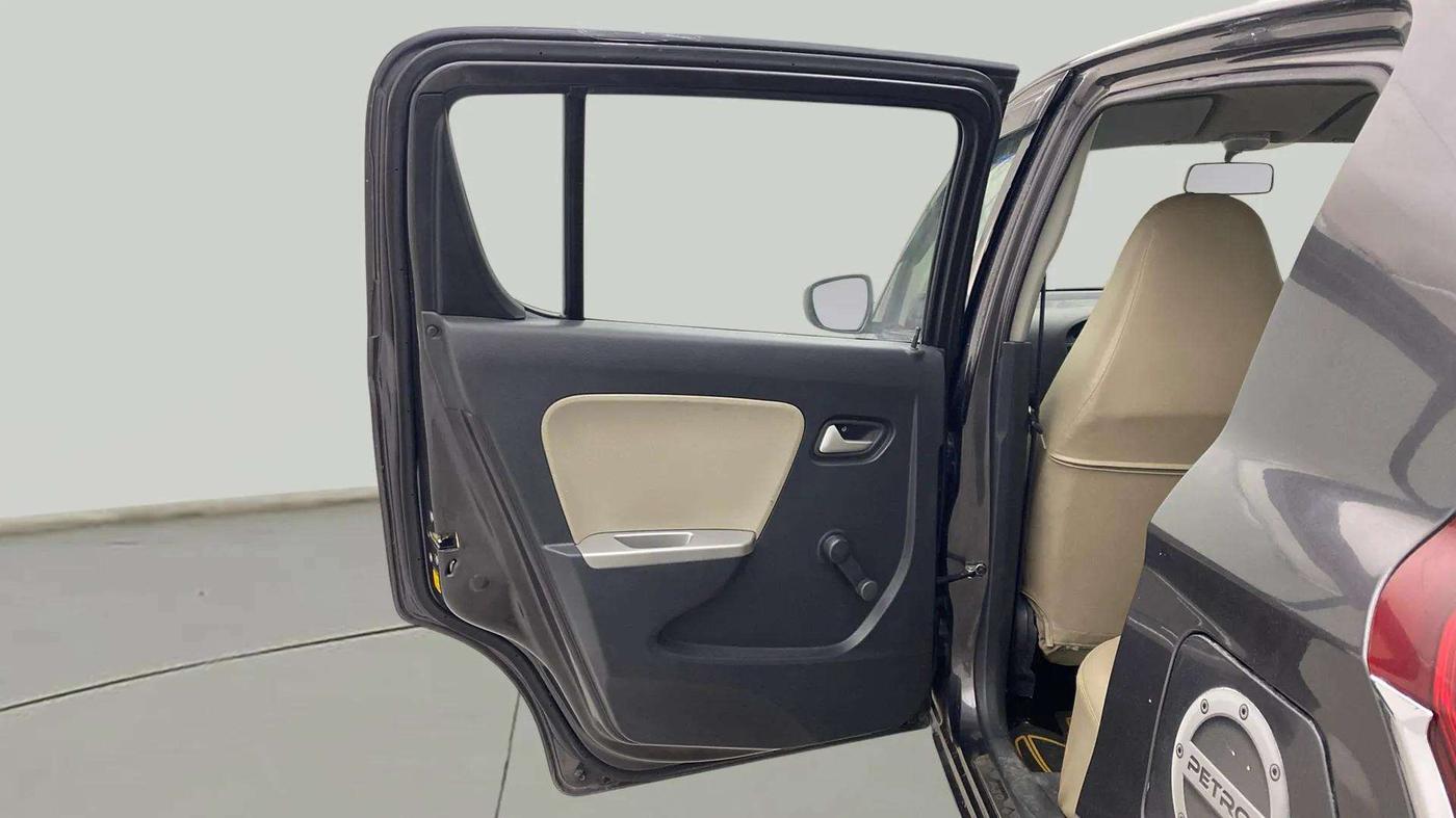 2018 Maruti Alto K10 VXI (O) AMT, Petrol, Automatic, 38,574 km, LHS Rear Door