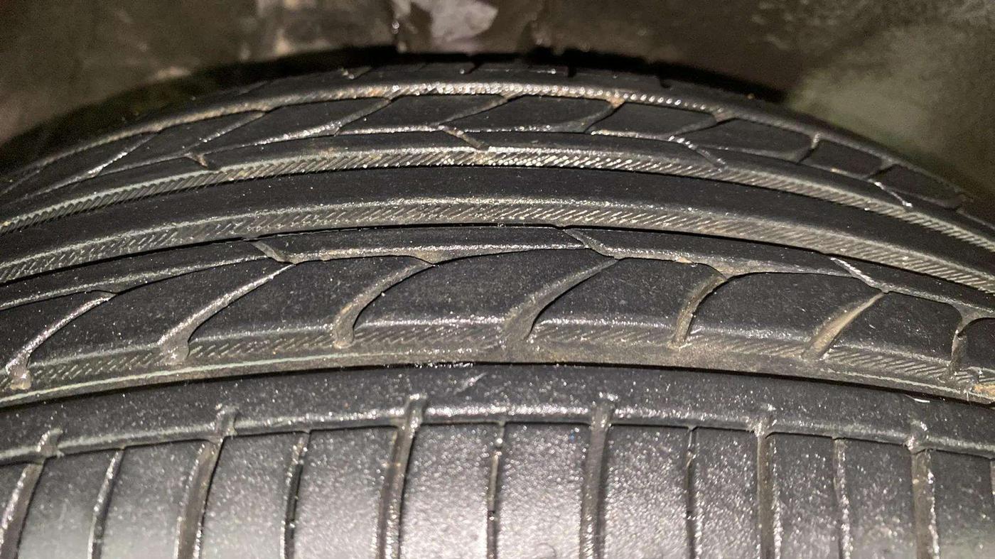 2018 Maruti Alto K10 VXI (O) AMT, Petrol, Automatic, 38,574 km, Right Front Tyre Tread