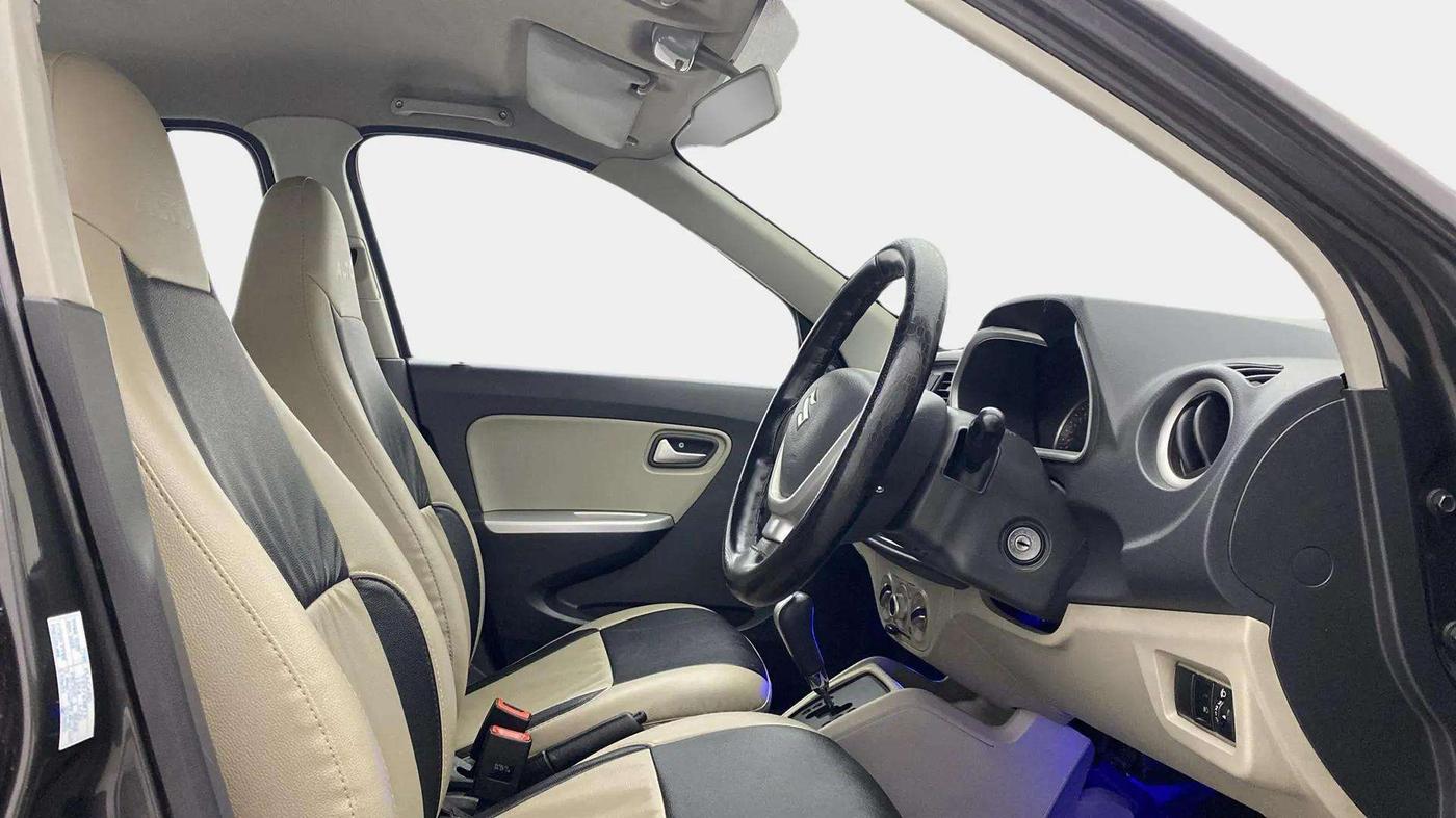 2018 Maruti Alto K10 VXI (O) AMT, Petrol, Automatic, 38,574 km, Right Side Front Door Cabin