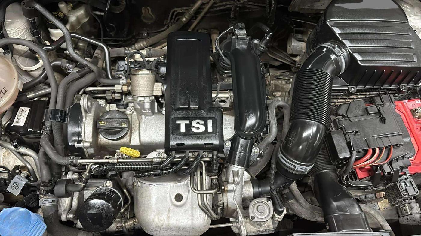 2017 Volkswagen Polo GT TSI AT, Petrol, Automatic, 84,355 km, Engine View