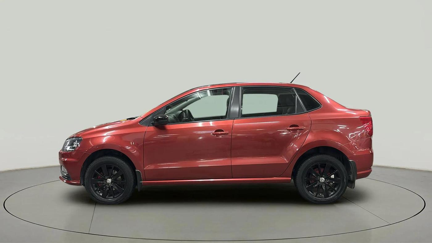 2019 Volkswagen Ameo COMFORTLINE 1.0L, Petrol, Manual, 36,382 km, Left Side