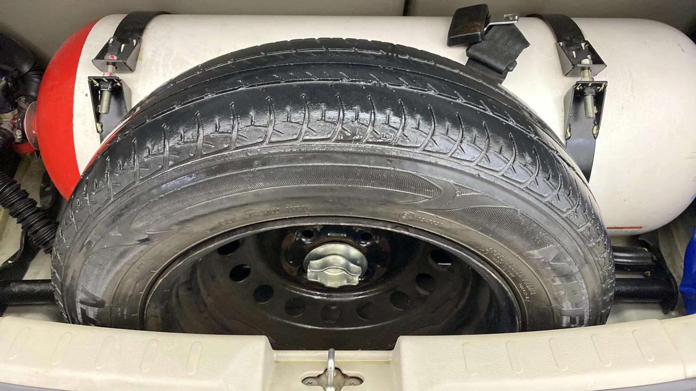 2018 Maruti Celerio VXI CNG, CNG, Manual, 60,812 km, Spare Tyre