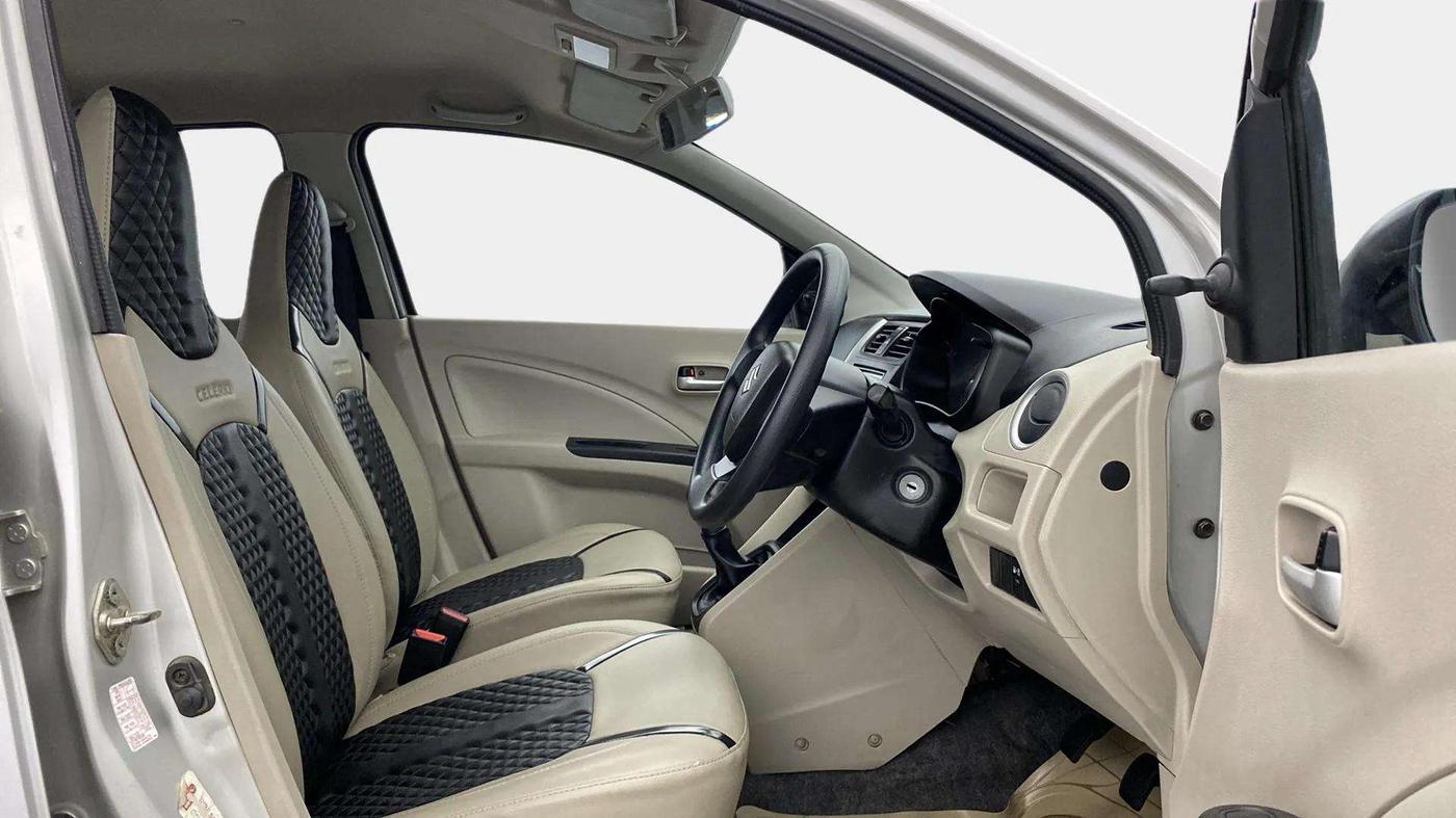 2018 Maruti Celerio VXI CNG, CNG, Manual, 60,812 km, Right Side Front Door Cabin