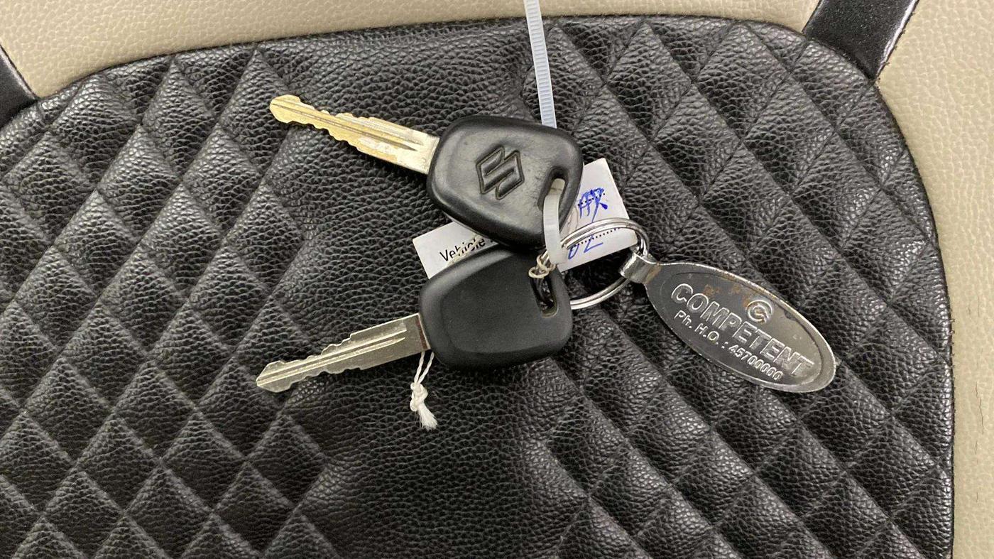 2018 Maruti Celerio VXI CNG, CNG, Manual, 60,812 km, Key Close Up