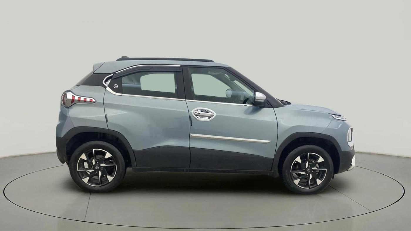 2024 Tata PUNCH ACCOMPLISHED DAZZLE SUNROOF CNG MT, CNG, Manual, 8,685 km, Right Side View