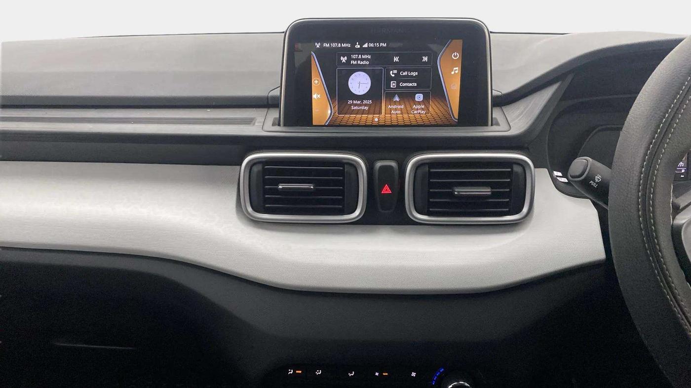 2024 Tata PUNCH ACCOMPLISHED DAZZLE SUNROOF CNG MT, CNG, Manual, 8,685 km, Air Conditioner