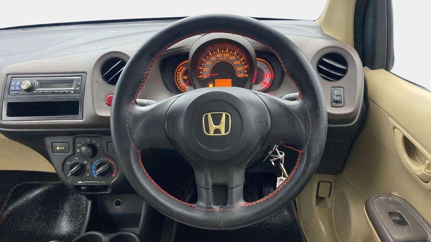 2013 Honda Brio E MT, Petrol, Manual, 68,214 km, Steering Wheel Close Up