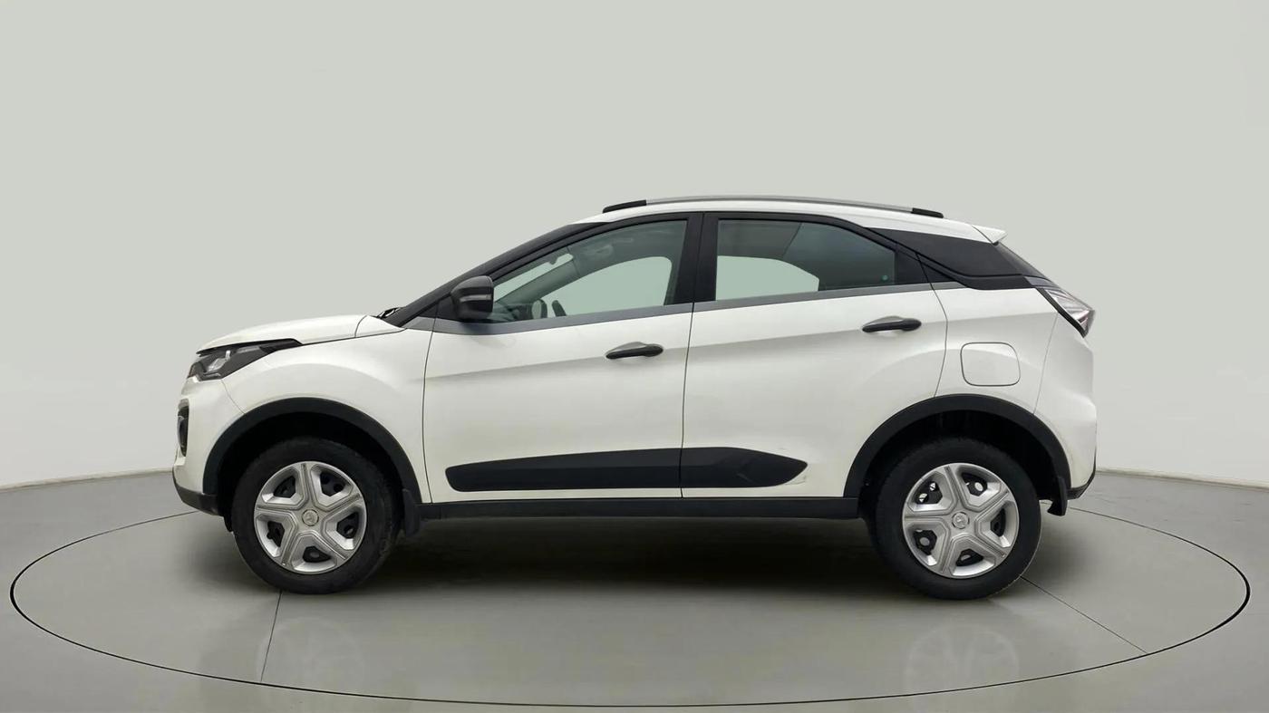 2021 Tata NEXON XM SUNROOF PETROL, Petrol, Manual, 16,355 km, Left Side