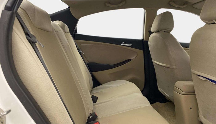 2014 Hyundai Verna FLUIDIC 1.4 VTVT CX, Petrol, Manual, 58,703 km, Right Side Rear Door Cabin