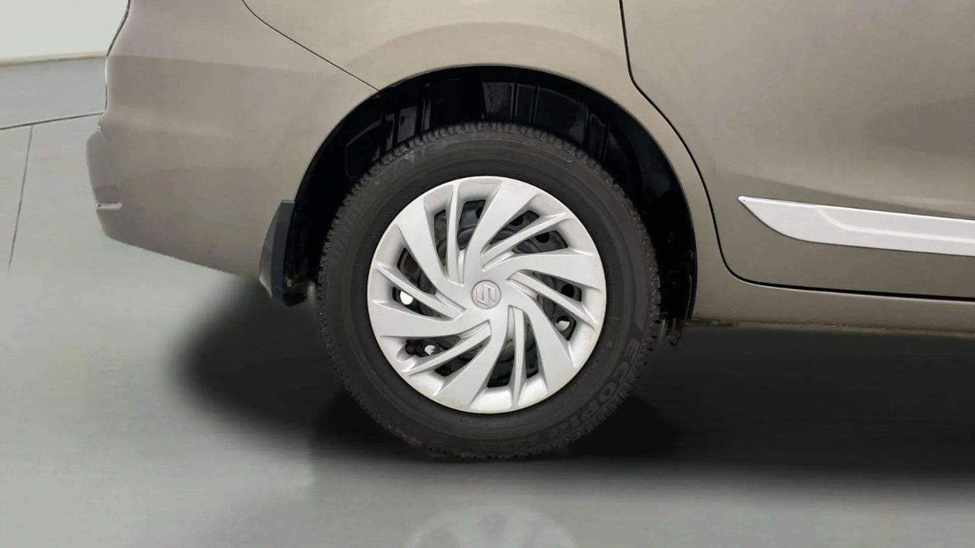 2021 Maruti Ertiga VXI CNG, CNG, Manual, 46,121 km, Right Rear Wheel