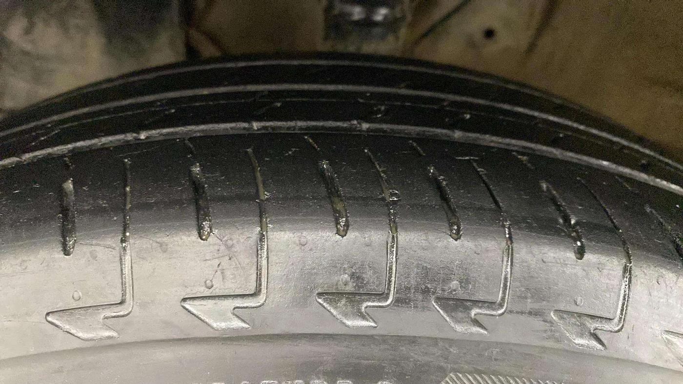 2022 Maruti Celerio ZXI AMT, Petrol, Automatic, 46,405 km, Left Front Tyre Tread