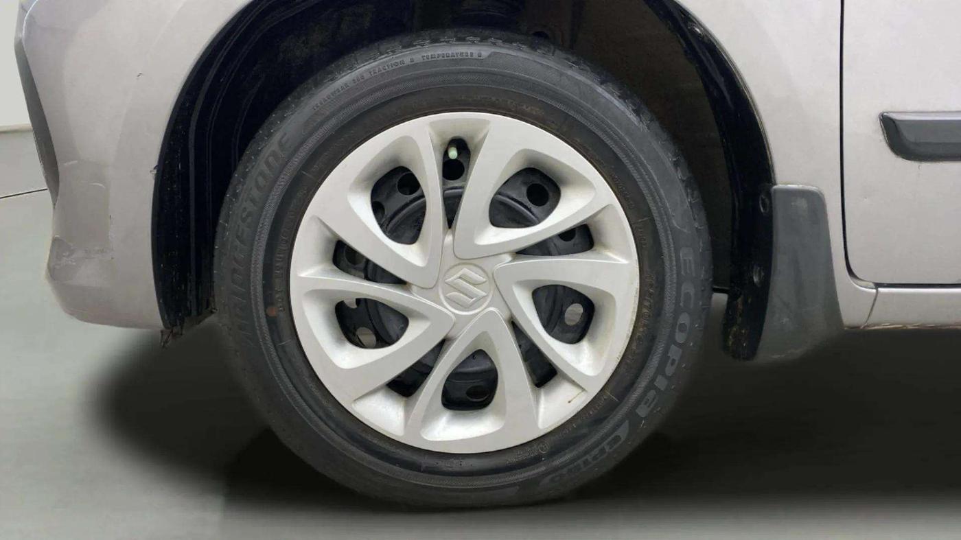 2022 Maruti Celerio ZXI AMT, Petrol, Automatic, 46,405 km, Left Front Wheel