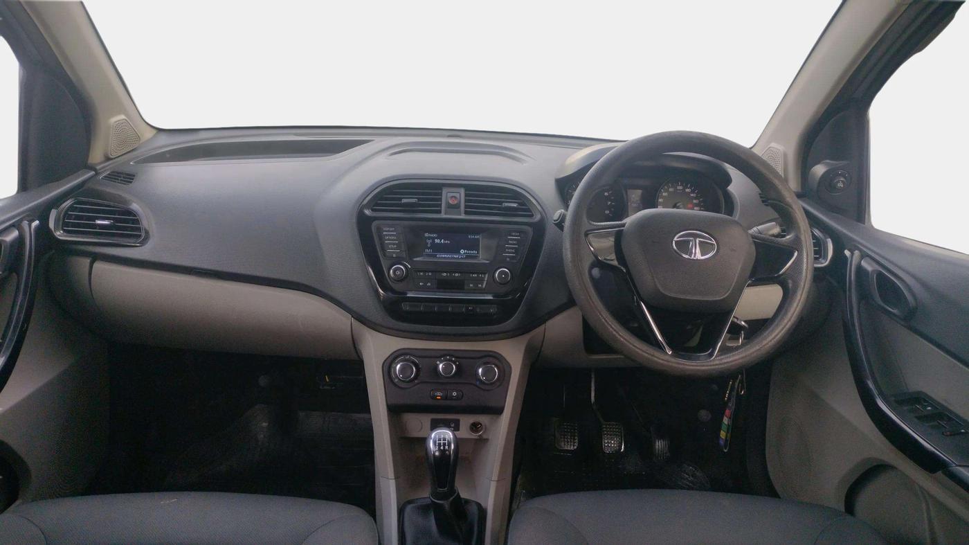 2018 Tata Tiago XT PETROL, Petrol, Manual, 58,275 km, Dashboard