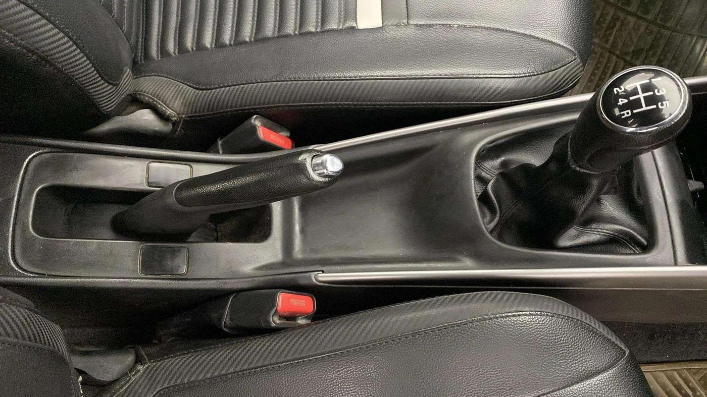 2020 Maruti Baleno DELTA PETROL 1.2, Petrol, Manual, 68,540 km, Gear Lever