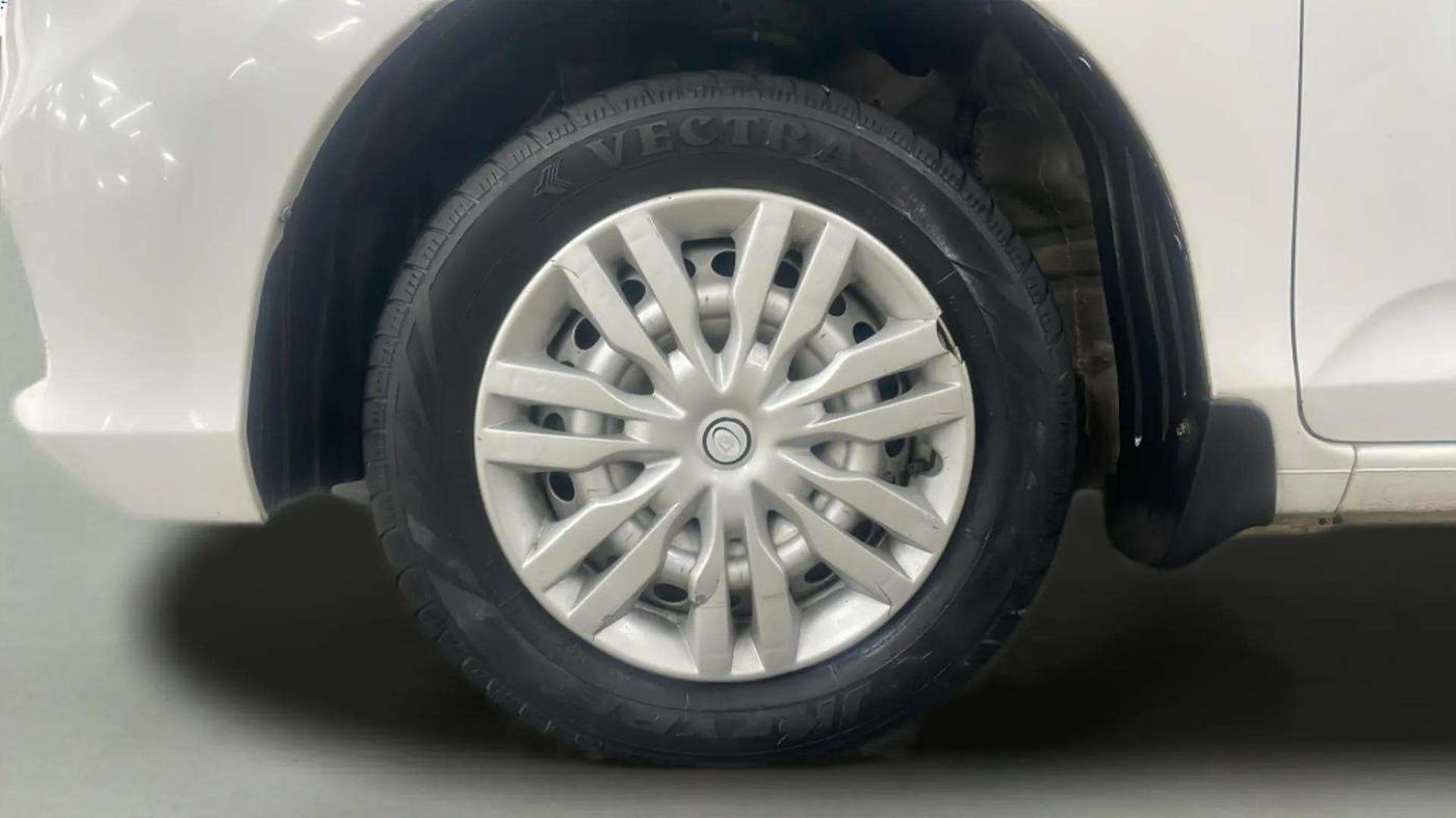 2019 Honda Amaze 1.2L I-VTEC E, Petrol, Manual, 19,674 km, Left Front Wheel