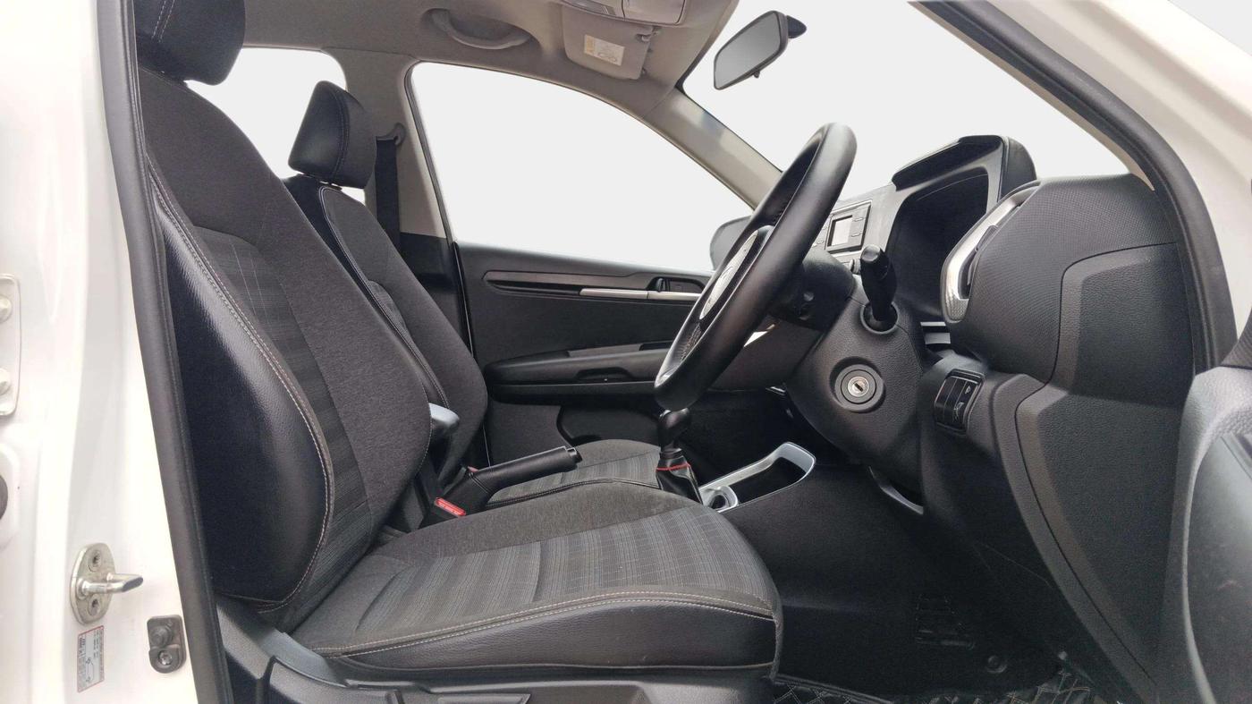 2022 KIA SONET HTK 1.2, Petrol, Manual, 26,331 km, Right Side Front Door Cabin