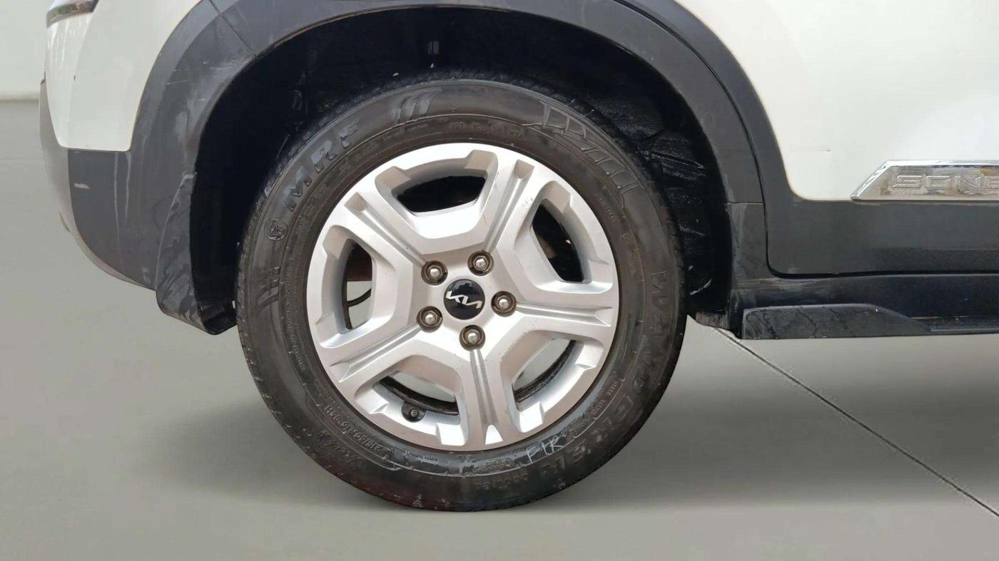 2022 KIA SONET HTK 1.2, Petrol, Manual, 26,331 km, Right Rear Wheel