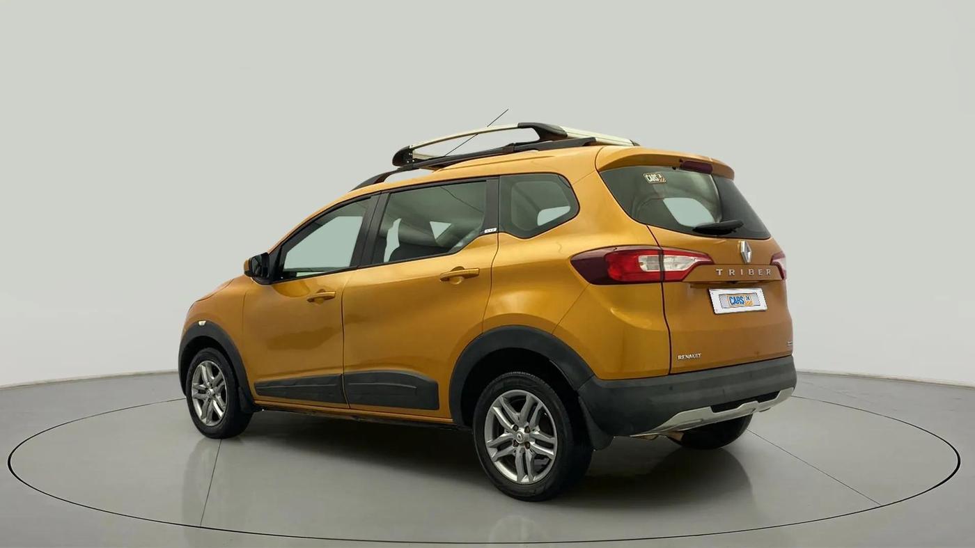 2019 Renault TRIBER RXZ, Petrol, Manual, 86,606 km, Left Back Diagonal