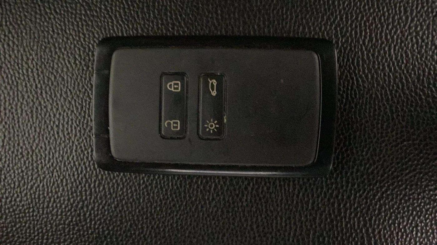 2019 Renault TRIBER RXZ, Petrol, Manual, 86,606 km, Key Close Up