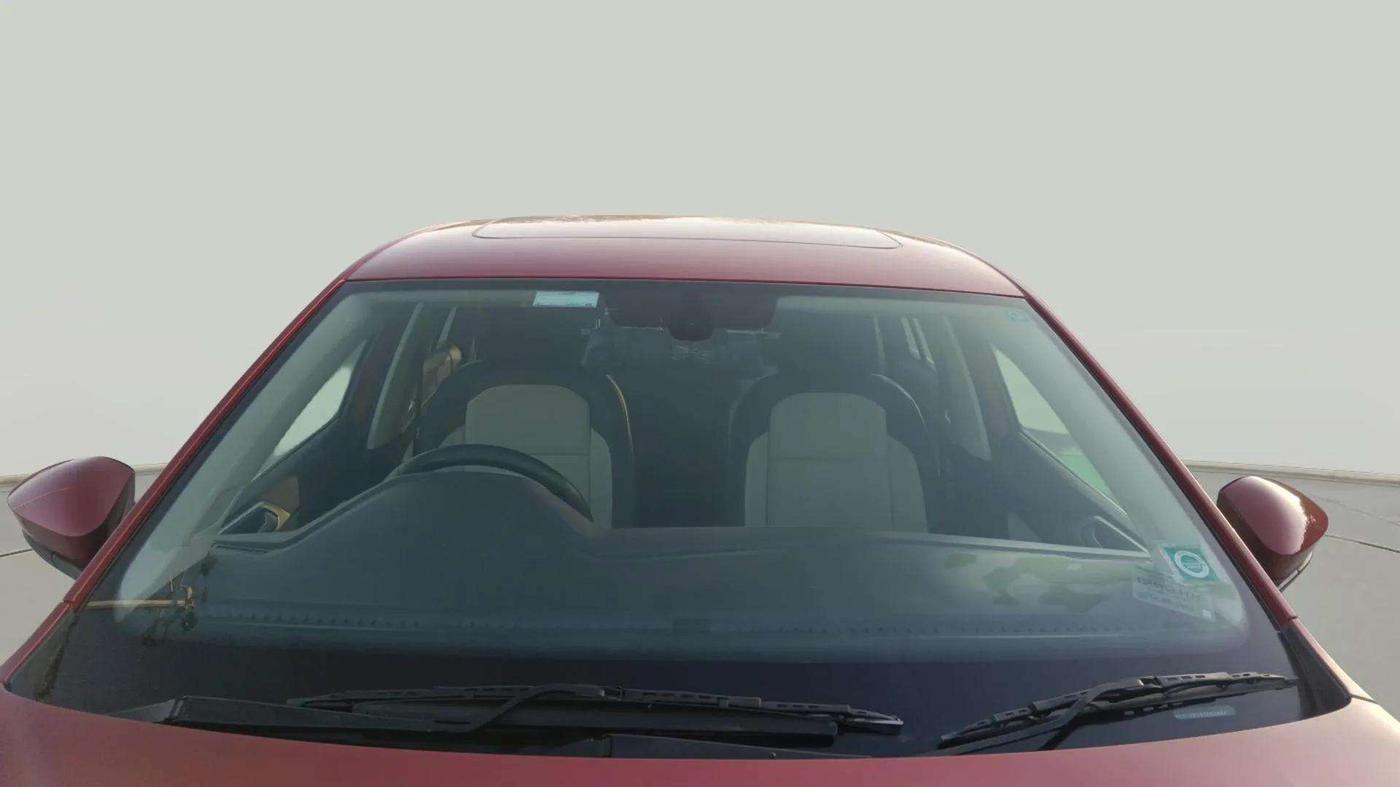 2023 Volkswagen VIRTUS TOPLINE TSI 1.0 MT, Petrol, Manual, 10,661 km, Front Windshield
