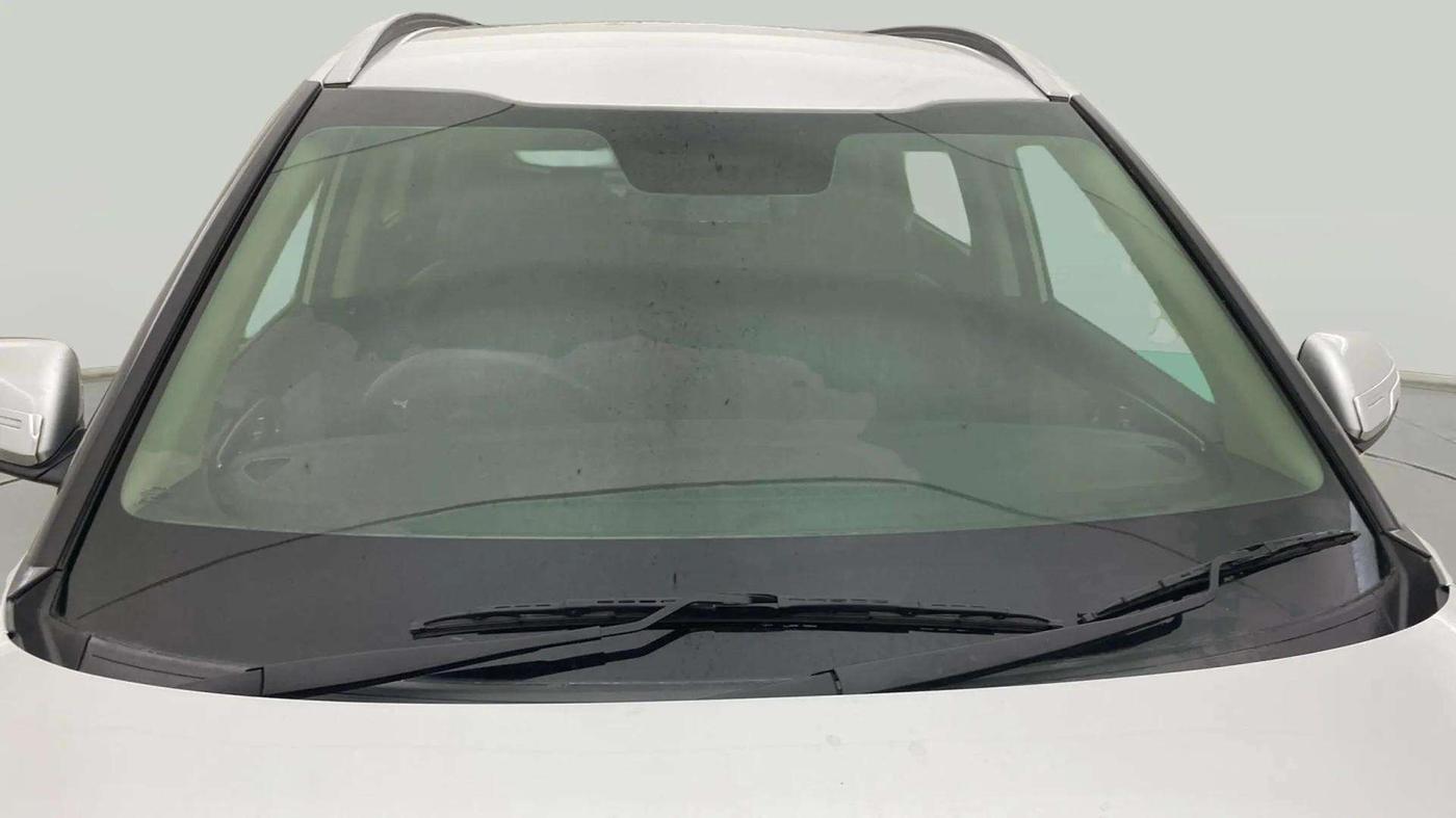 2023 KIA CARENS PRESTIGE 1.4 PETROL 7 STR, Petrol, Manual, 13,379 km, Front Windshield