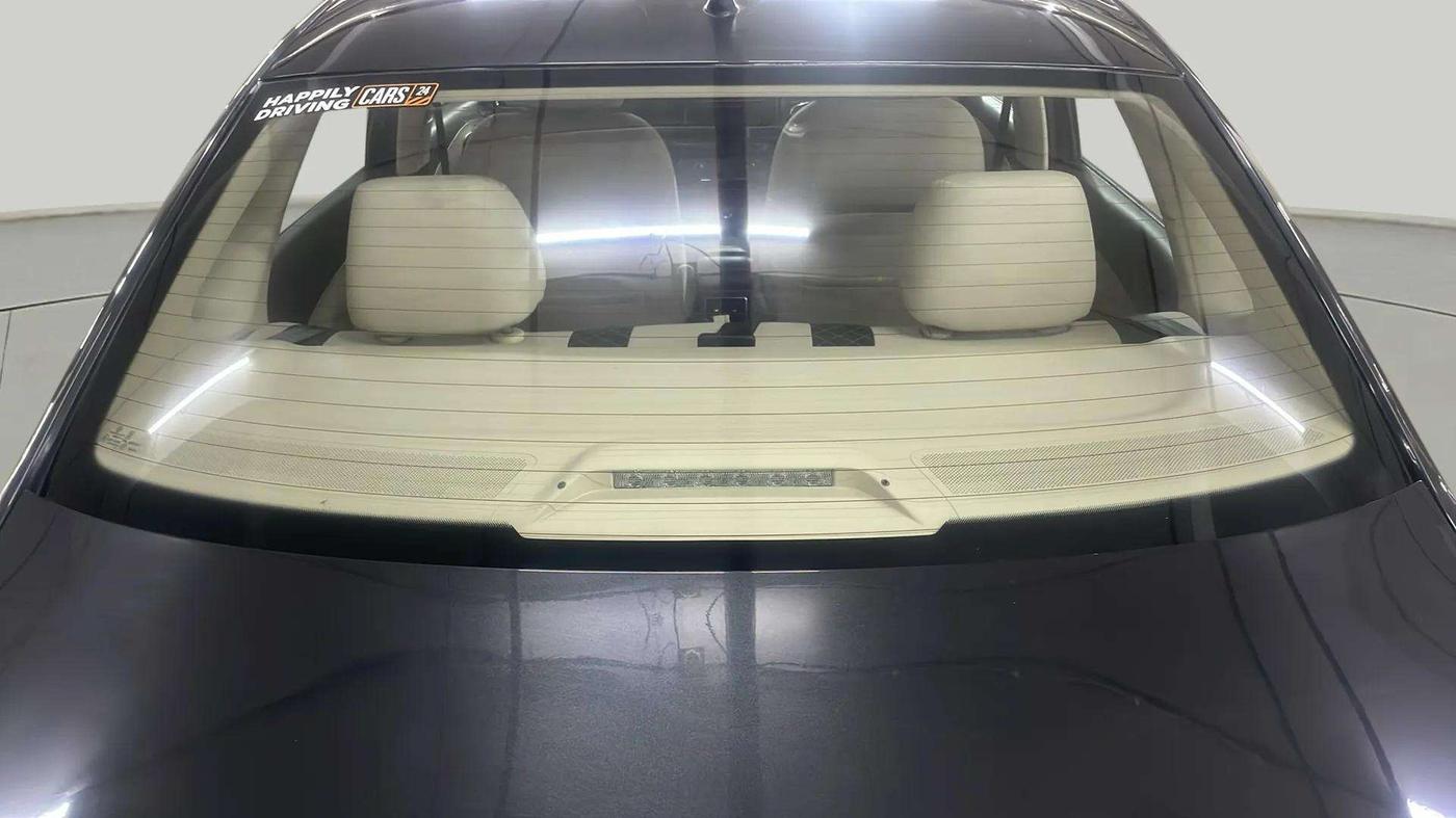 2021 Skoda Rapid 1.0 AMBITION TSI MT, Petrol, Manual, 26,839 km, Rear Windshield
