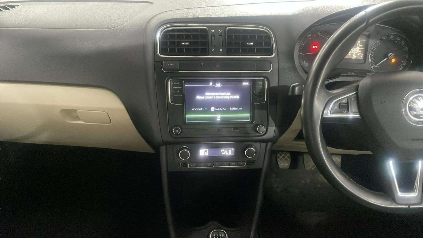 2021 Skoda Rapid 1.0 AMBITION TSI MT, Petrol, Manual, 26,839 km, Air Conditioner