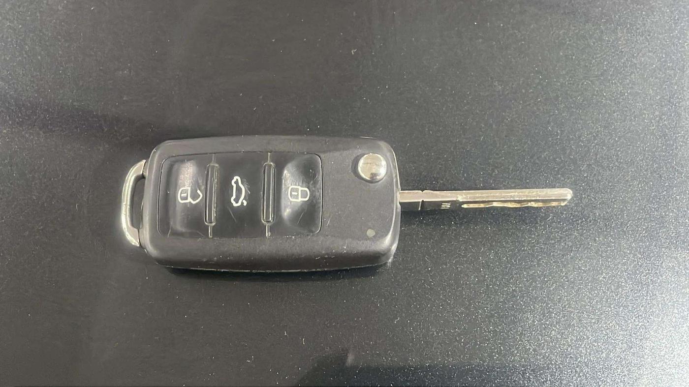 2021 Skoda Rapid 1.0 AMBITION TSI MT, Petrol, Manual, 26,839 km, Key Close Up