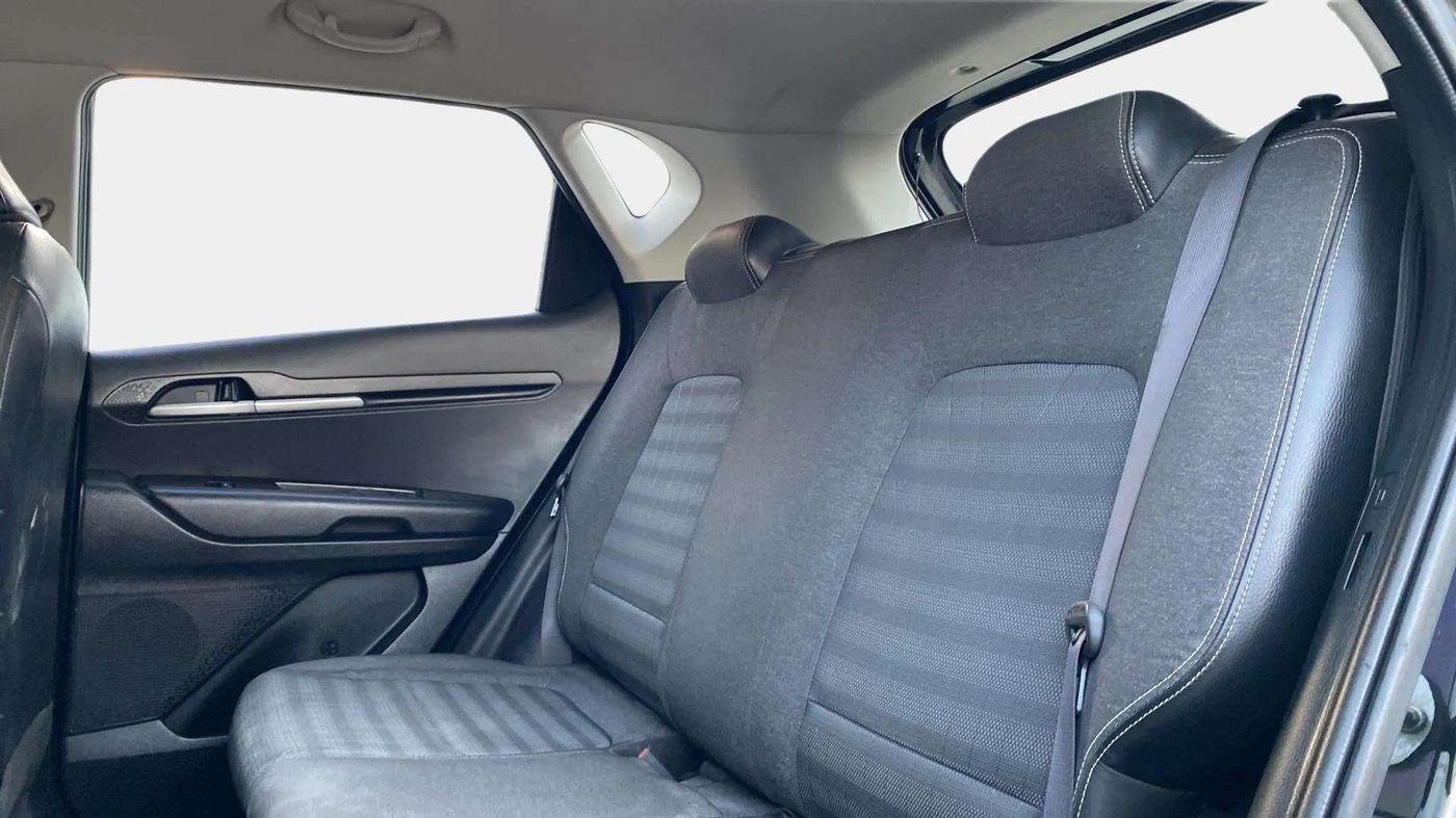 2022 KIA SONET HTK PLUS 1.2, Petrol, Manual, 41,357 km, Right Side Rear Door Cabin