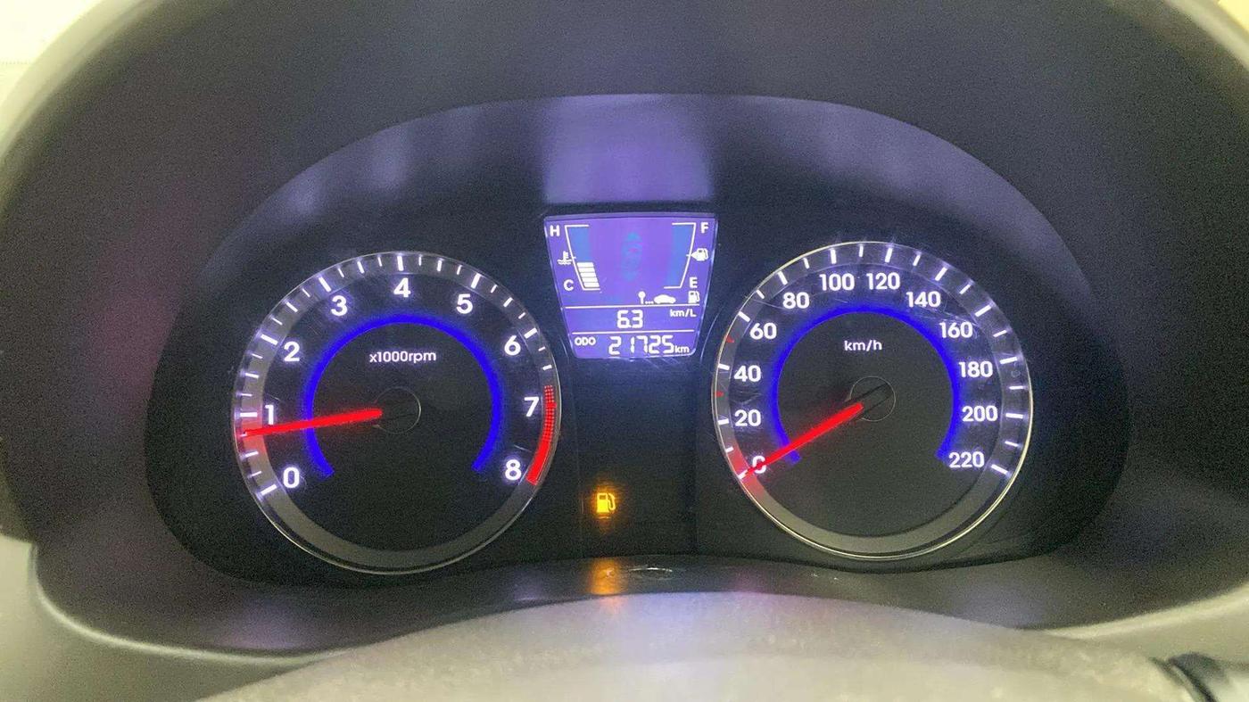 2016 Hyundai Verna 1.6 VTVT SX, Petrol, Manual, 21,724 km, Odometer Image