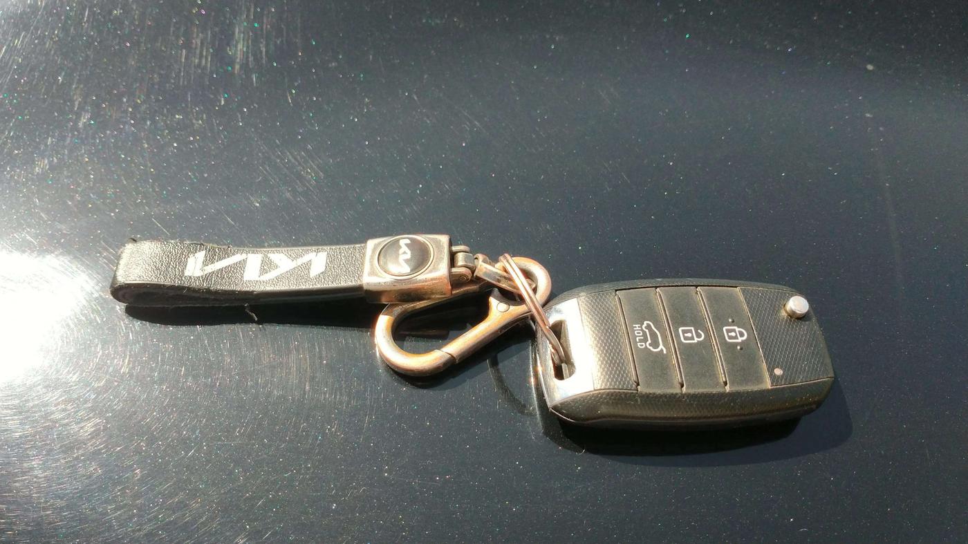 2020 KIA SONET HTK PLUS 1.2, Petrol, Manual, 53,439 km, Key Close Up