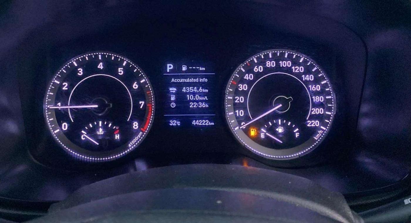 2019 Hyundai VENUE SX PLUS 1.0 TURBO DCT, Petrol, Automatic, 44,210 km, Odometer Image