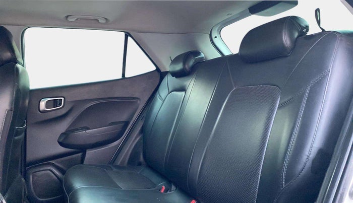 2019 Hyundai VENUE SX PLUS 1.0 TURBO DCT, Petrol, Automatic, 44,210 km, Right Side Rear Door Cabin