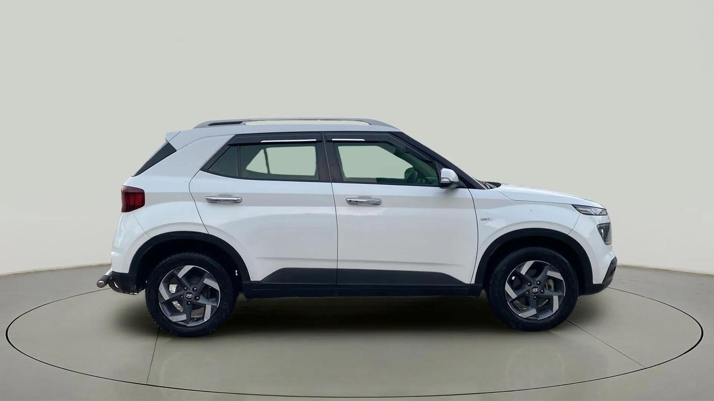 2019 Hyundai VENUE SX PLUS 1.0 TURBO DCT, Petrol, Automatic, 44,210 km, Right Side View