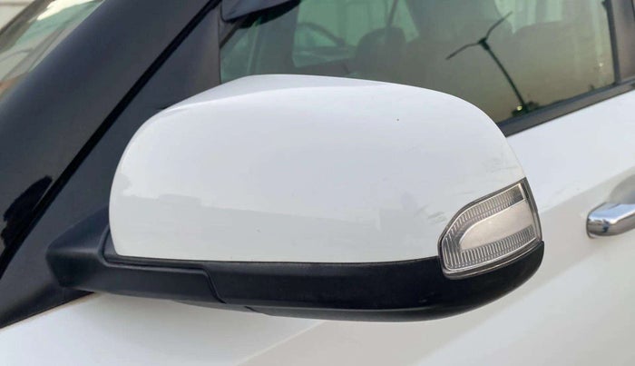 2019 Hyundai VENUE SX PLUS 1.0 TURBO DCT, Petrol, Automatic, 44,210 km, Left rear-view mirror - Mirror motor not working