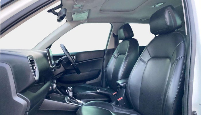 2019 Hyundai VENUE SX PLUS 1.0 TURBO DCT, Petrol, Automatic, 44,210 km, Right Side Front Door Cabin