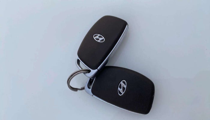 2019 Hyundai VENUE SX PLUS 1.0 TURBO DCT, Petrol, Automatic, 44,210 km, Key Close Up