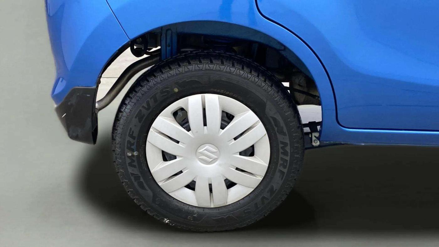 2018 Maruti Alto 800 LXI, CNG, Manual, 1,833 km, Right Rear Wheel