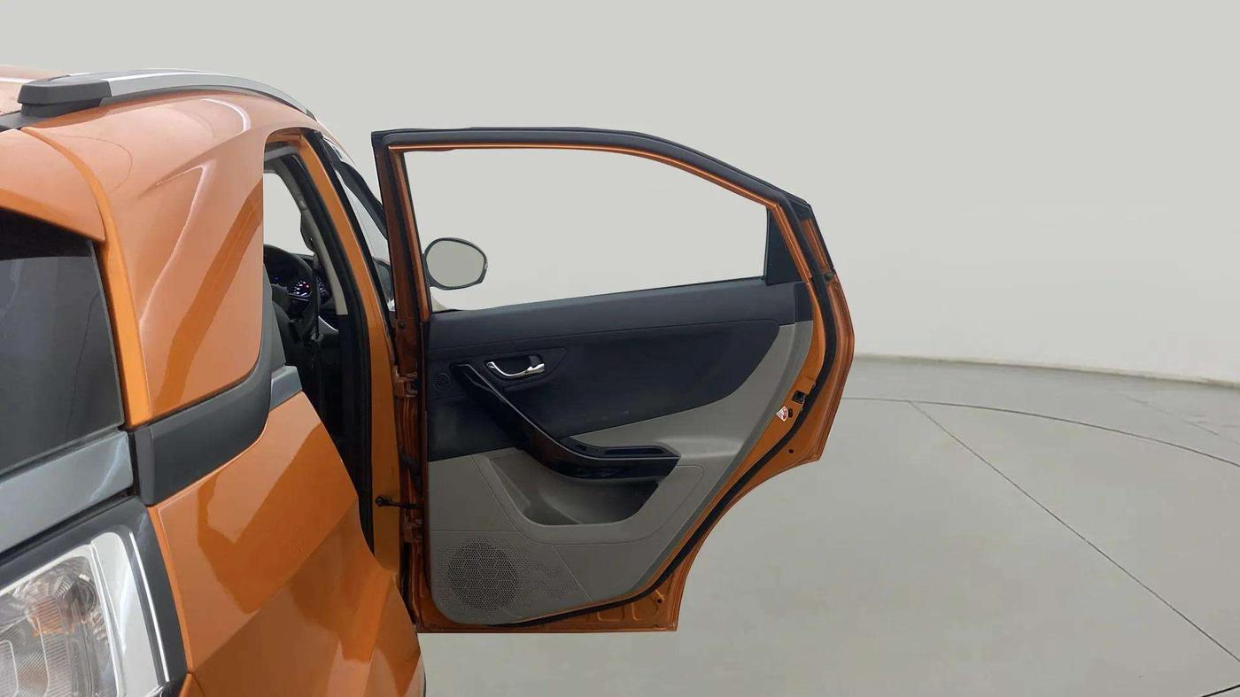 2019 Tata NEXON XZ PETROL, Petrol, Manual, 46,375 km, RHS Rear Door