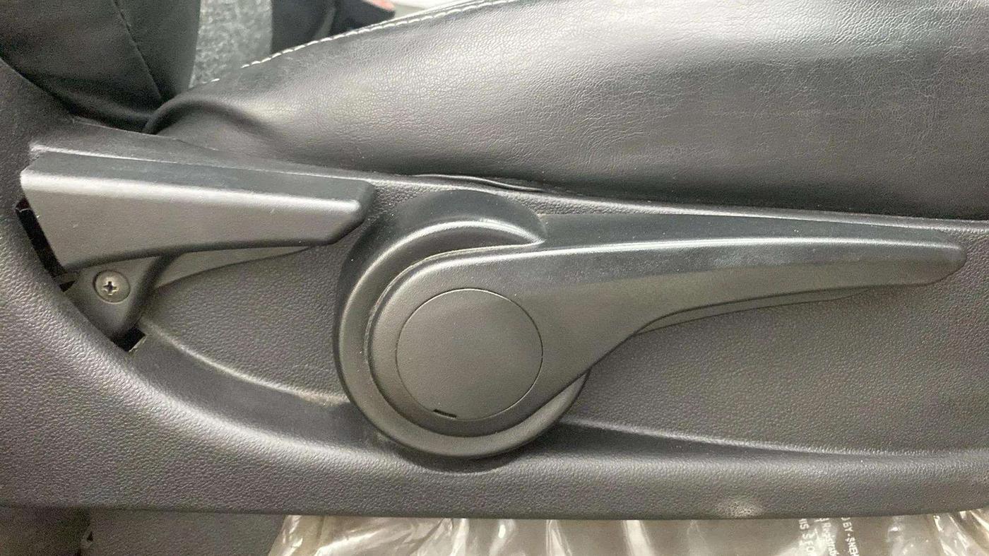 2019 Tata NEXON XZ PETROL, Petrol, Manual, 46,375 km, Driver Side Adjustment Panel
