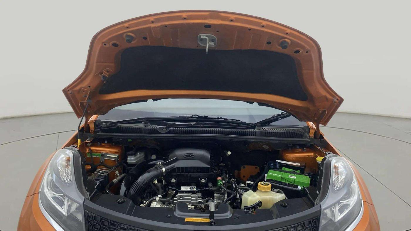 2019 Tata NEXON XZ PETROL, Petrol, Manual, 46,375 km, Open Bonet