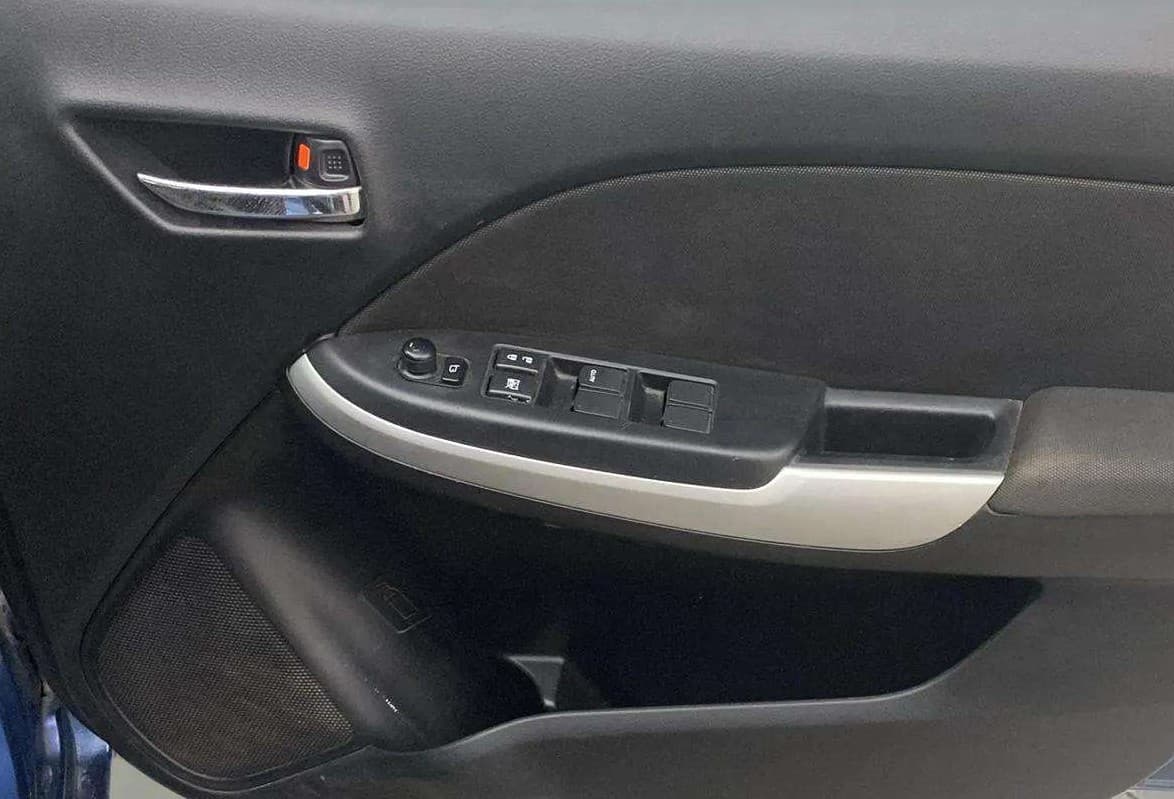 2017 Maruti Baleno ZETA PETROL 1.2, Petrol, Manual, 65,788 km, Driver Side Door Panels Control